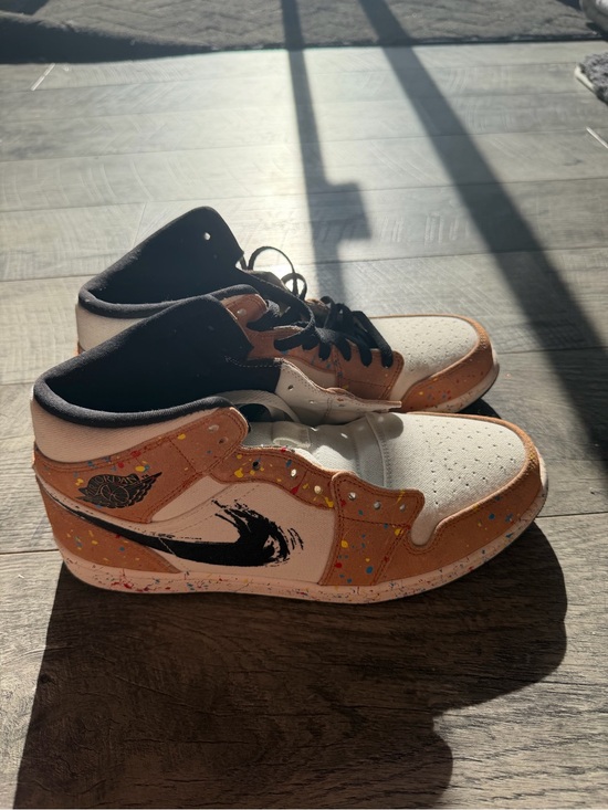 Nike Other - Nike Mid-Top Sneakers in White, Tan, Black with Paint-Splatter Detail